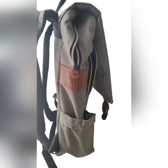 Kindred Backpack - Picture 11 of 14